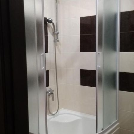 35 Проспект Миру Krivoy Rog Exterior foto